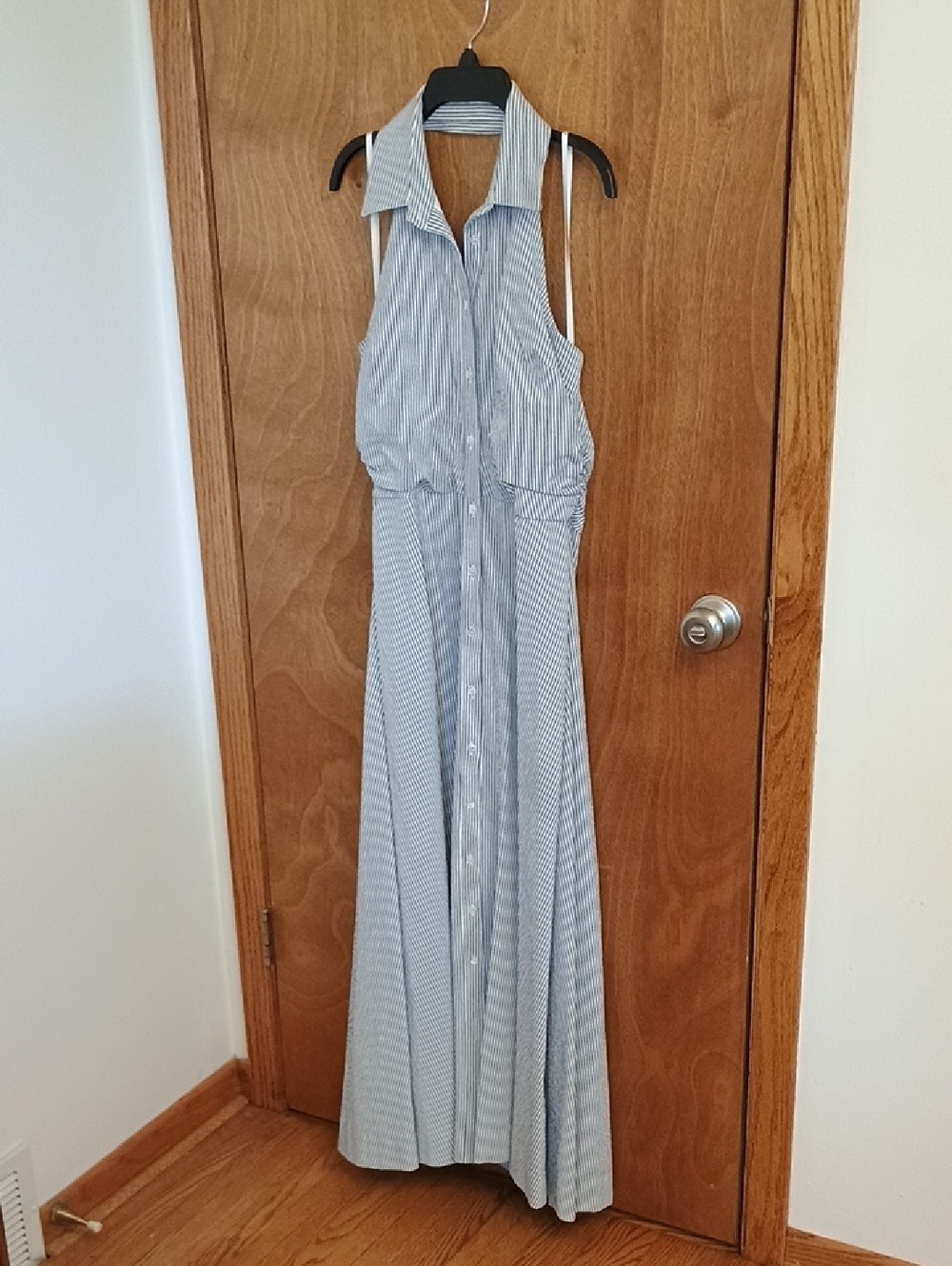 VERONICA BEARD
Mackey striped cotton-blend seersucker halterneck midi dress